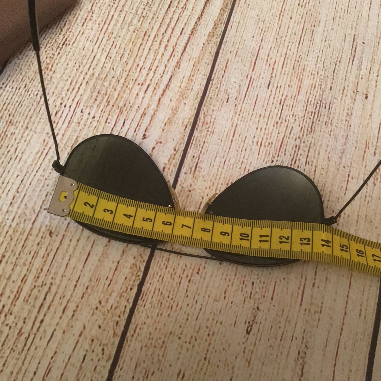 Vintage Ray Ban B&L USA Black Aviator Classic Sunglasses & Case