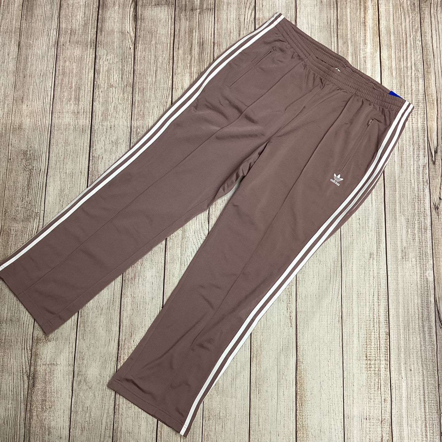 BNWT Adidas 3 Stripe Pink Jogger Trousers Size 1X UK20-22