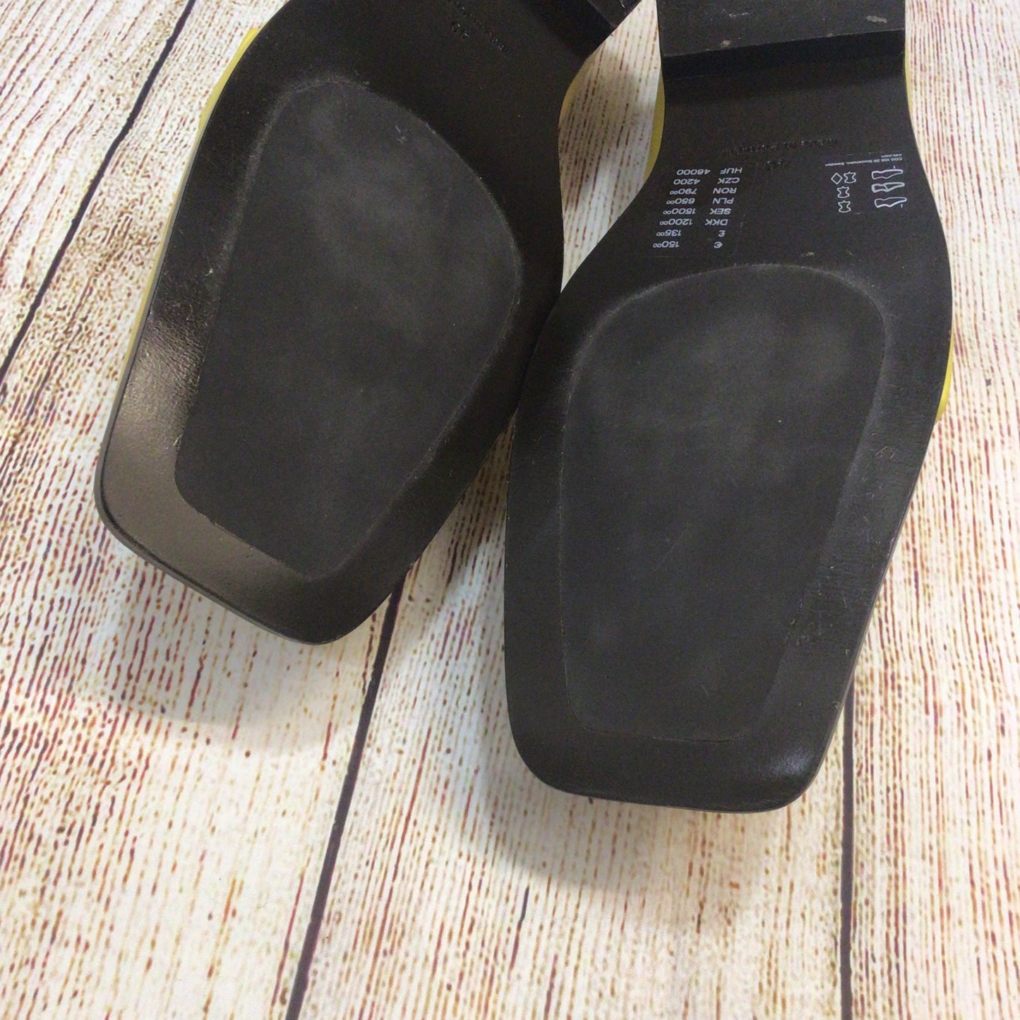 Cos Yellow Square-Toe Leather Loafers Size 40 EU 6.5 UK