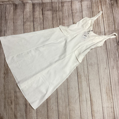 BNWT Zara Cream Dress With Pockets Size M