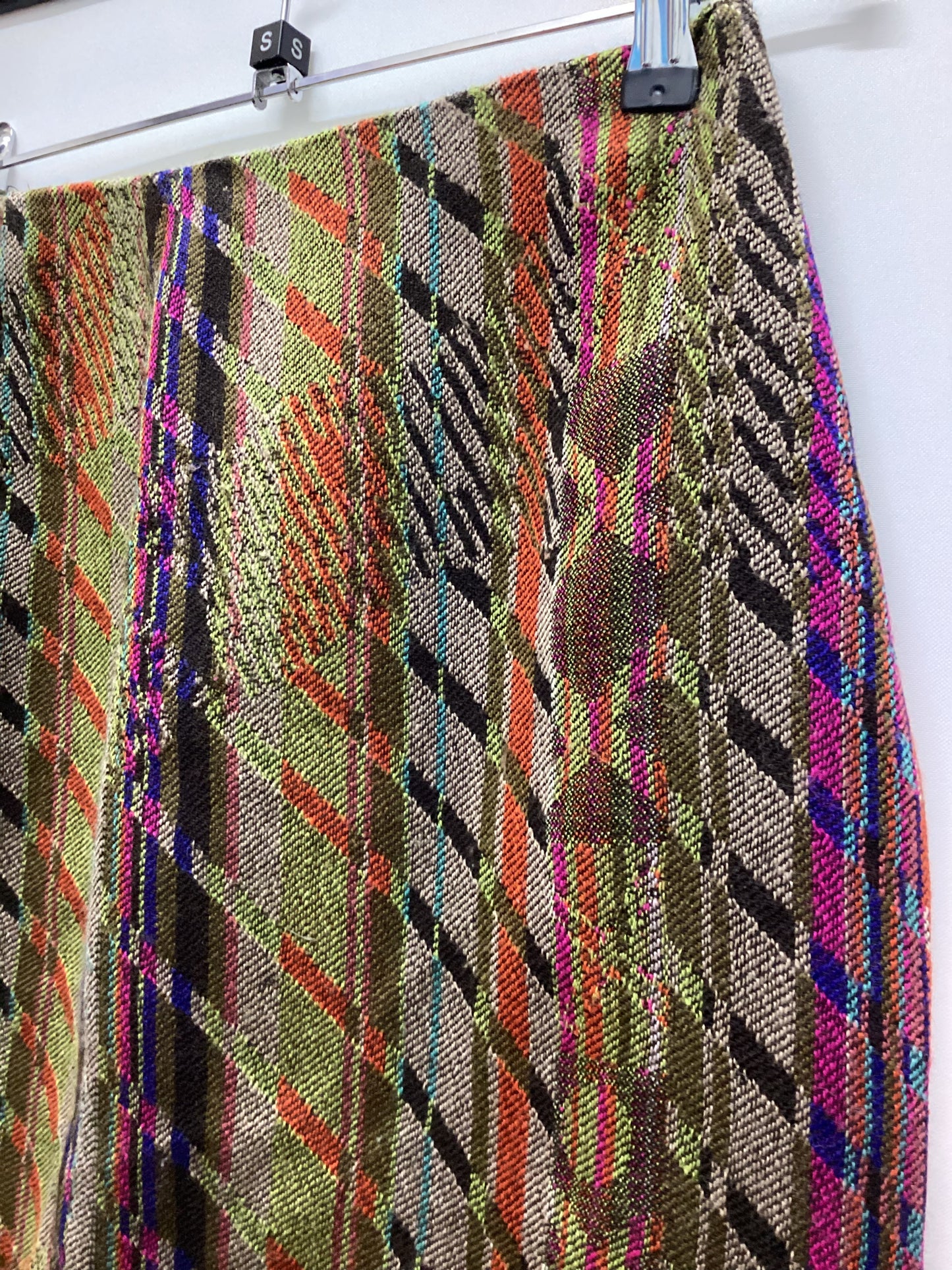 Vintage Bazar de Christian Lacroix 100% Lambswool Skirt Waist 27