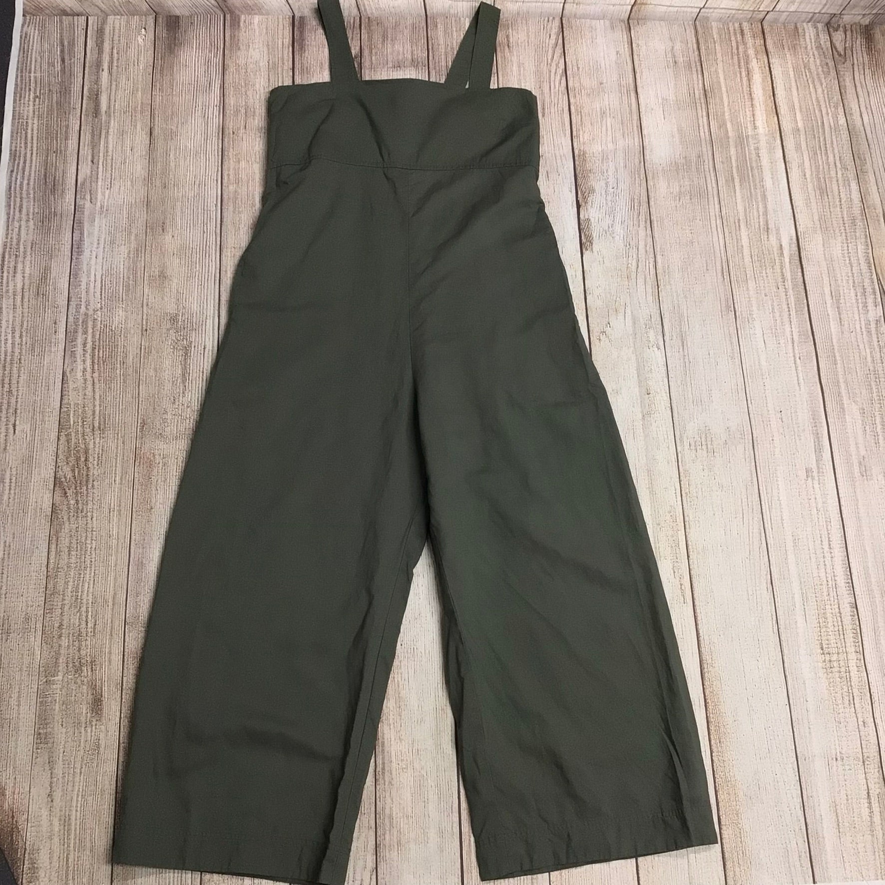 Linen jumpsuit uniqlo sales