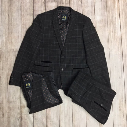 Marc Darcy Brown Harris Checked 3 Piece Suit Size 44/38R