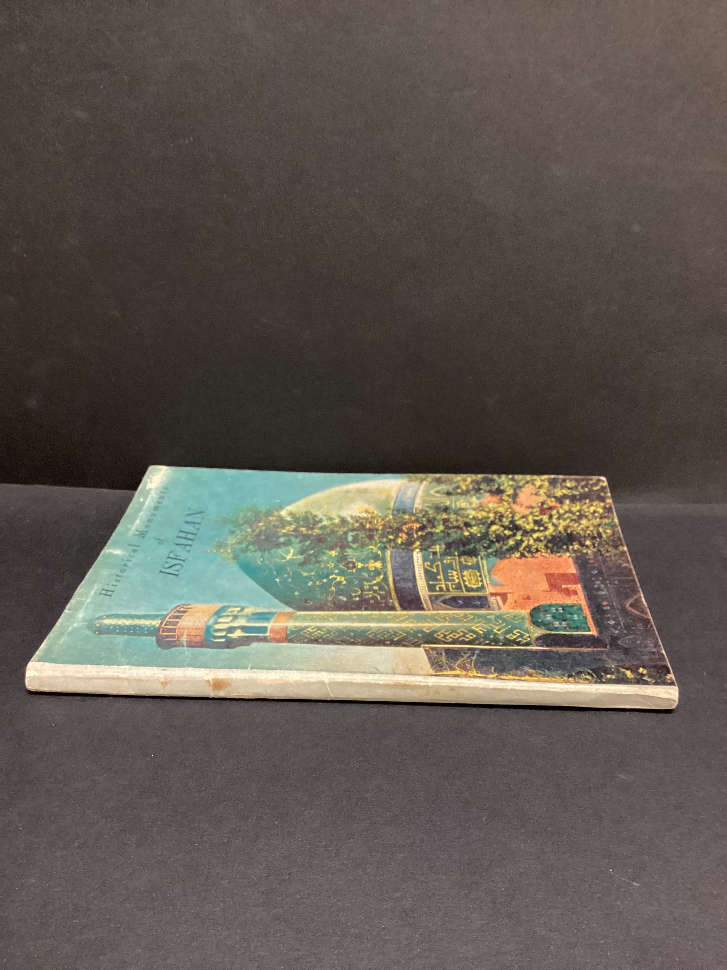 Historical Monuments of Isfahan (1958) by L. Honarfar Paperback