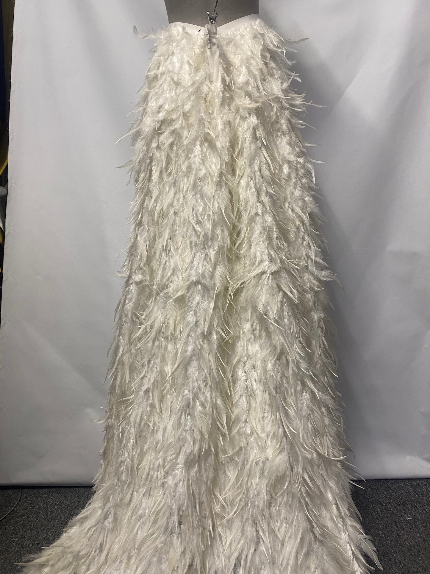 Charlie Brear Ivory Wedding Feather 2 Piece Piora Skirt and Silk Cami 16 BNWT