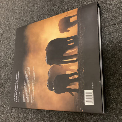 Remembering Elephants by Wildlife Photographers United incl. Margot Raggett