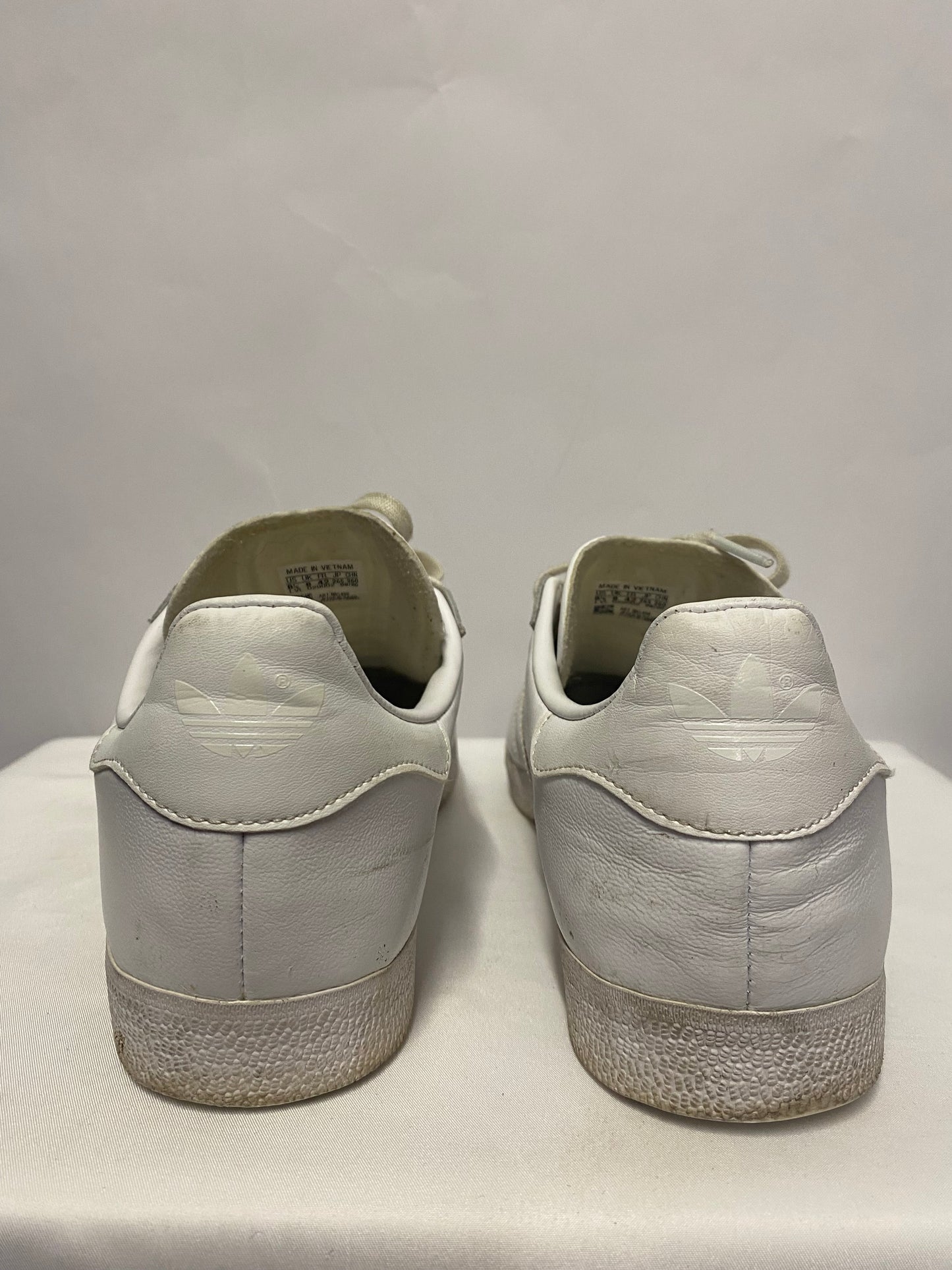 Adidas Men's Triple White Gazelle Leather 8