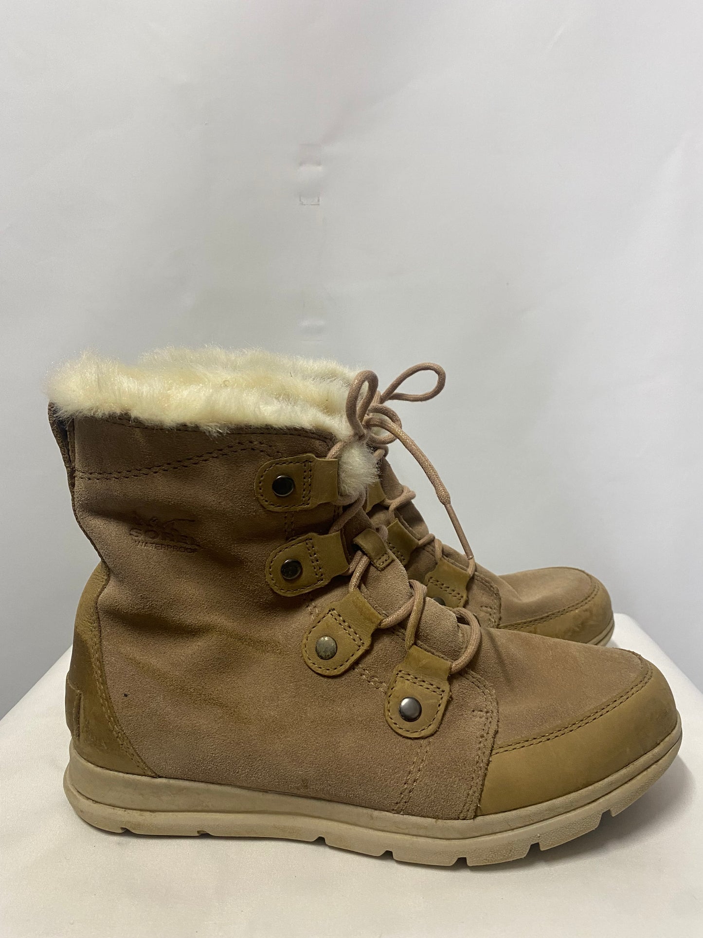 Sorel Beige and Pale Pink Faux Fur Lined Winter Boots