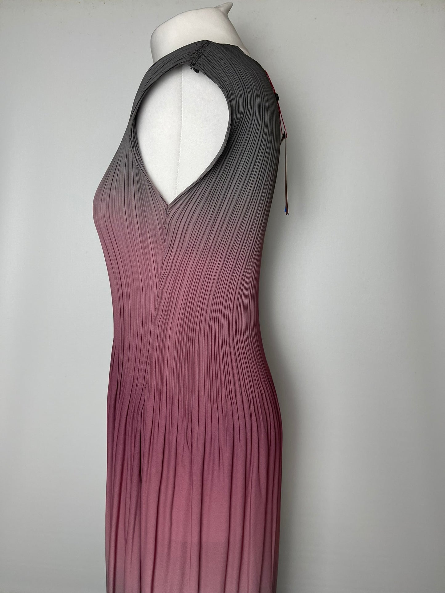 BNWT Klass Pink and Grey Midi Dress Small