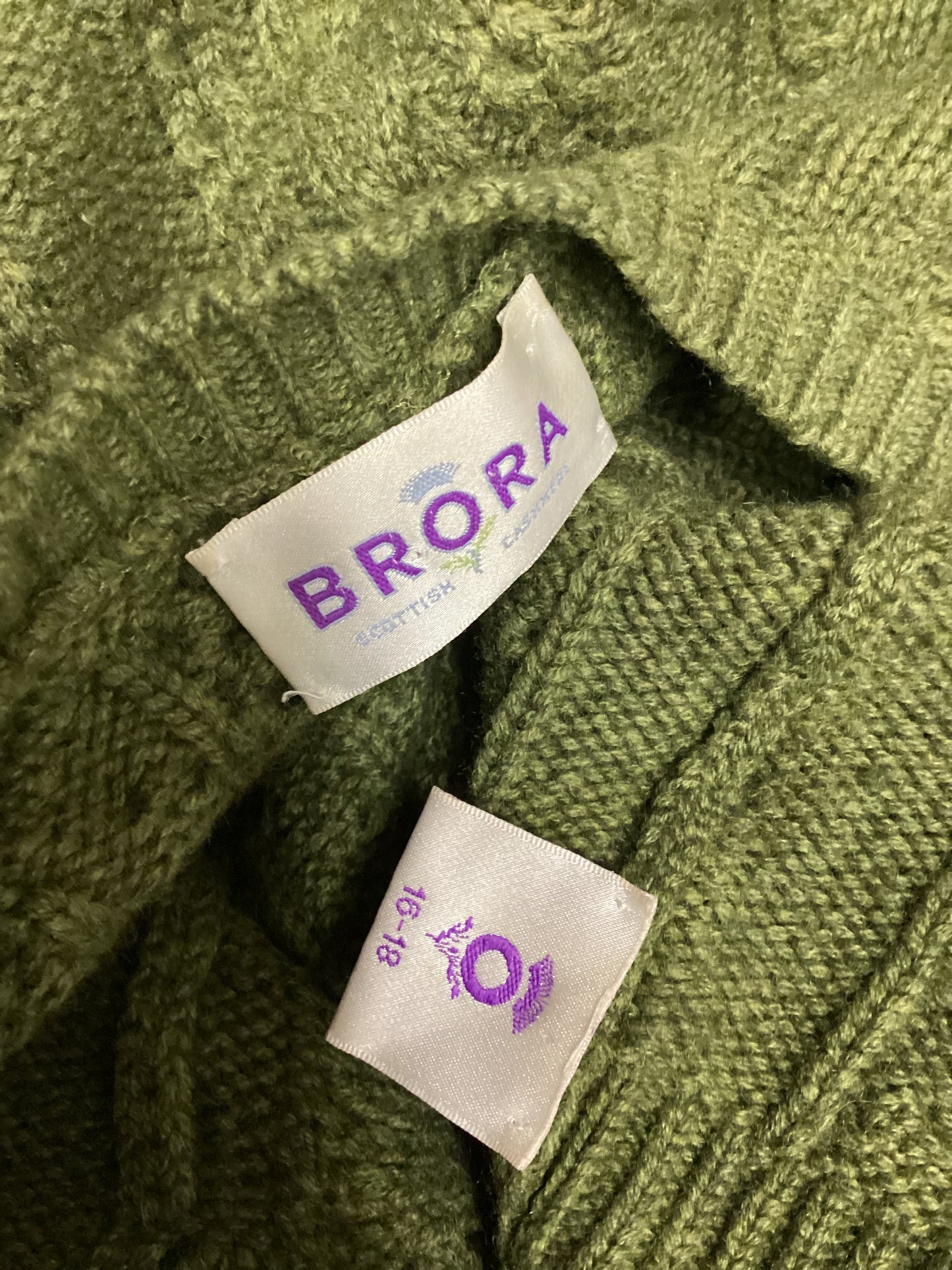 Brora 100% Cashmere Made in Scotland Green Knit Size 16-18