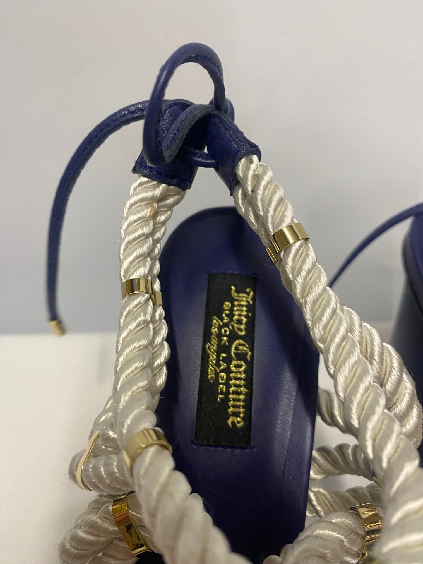 Juicy Couture Black Label Mahalia Blue and White Rope Block Heels 39/6