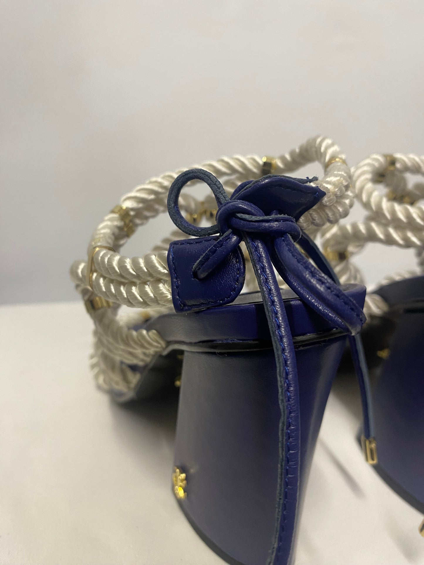 Juicy Couture Black Label Mahalia Blue and White Rope Block Heels 39/6