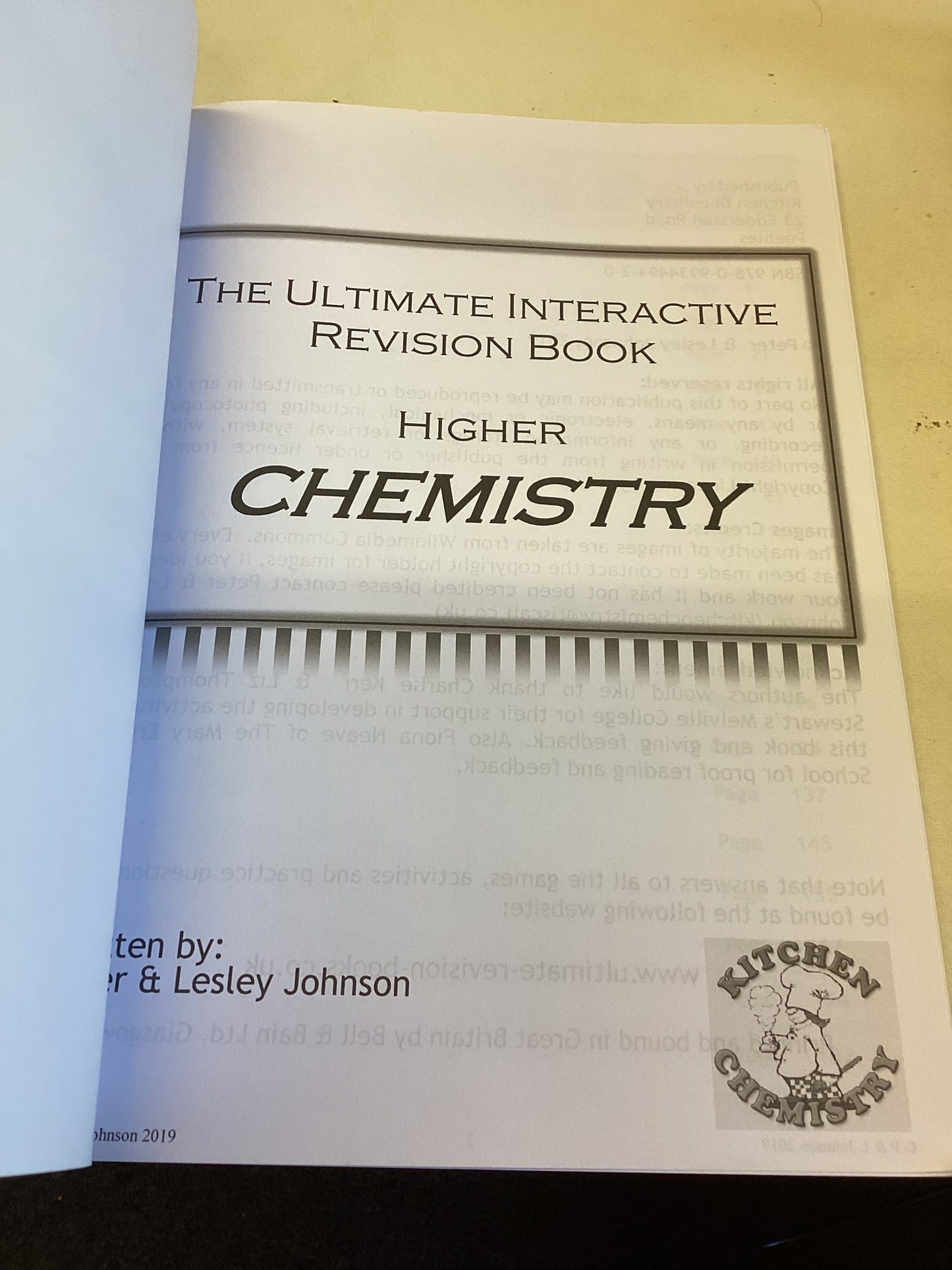 The Ultimate Interactive Revision Book Higher Chemistry Peter & Lesley Johnson