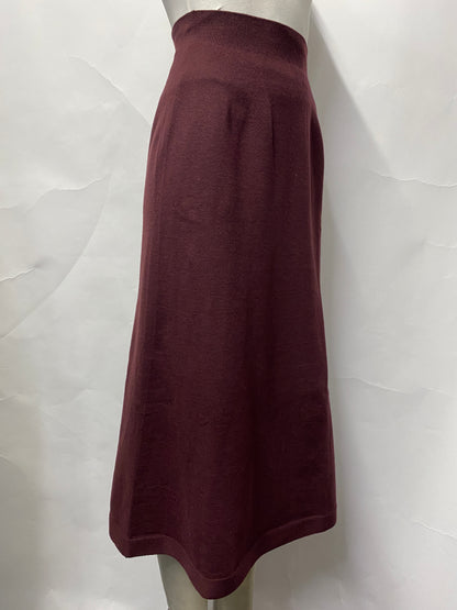 Uniqlo Burgundy 3D Knitted A-line Skirt XS BNWT