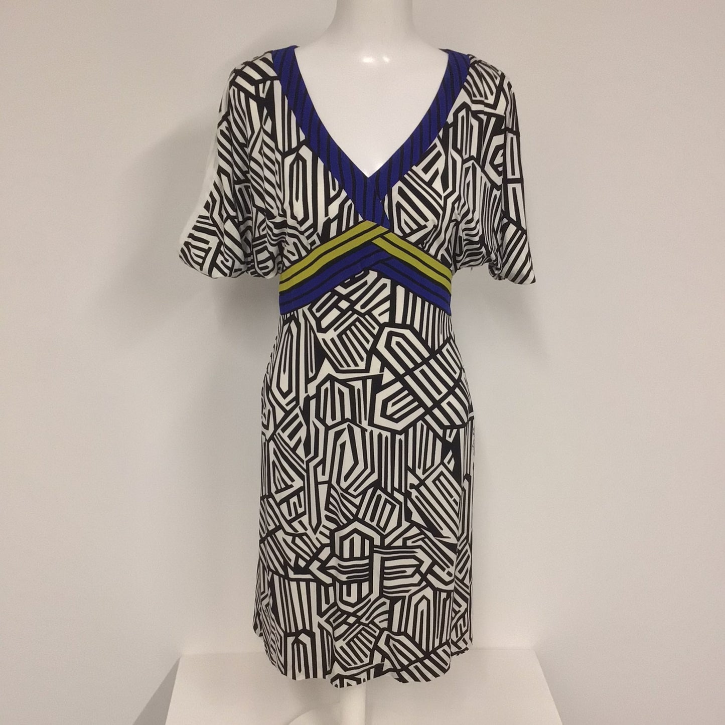 Karen Millen Black & White Print Dress w/Blue, Yellow Size 10