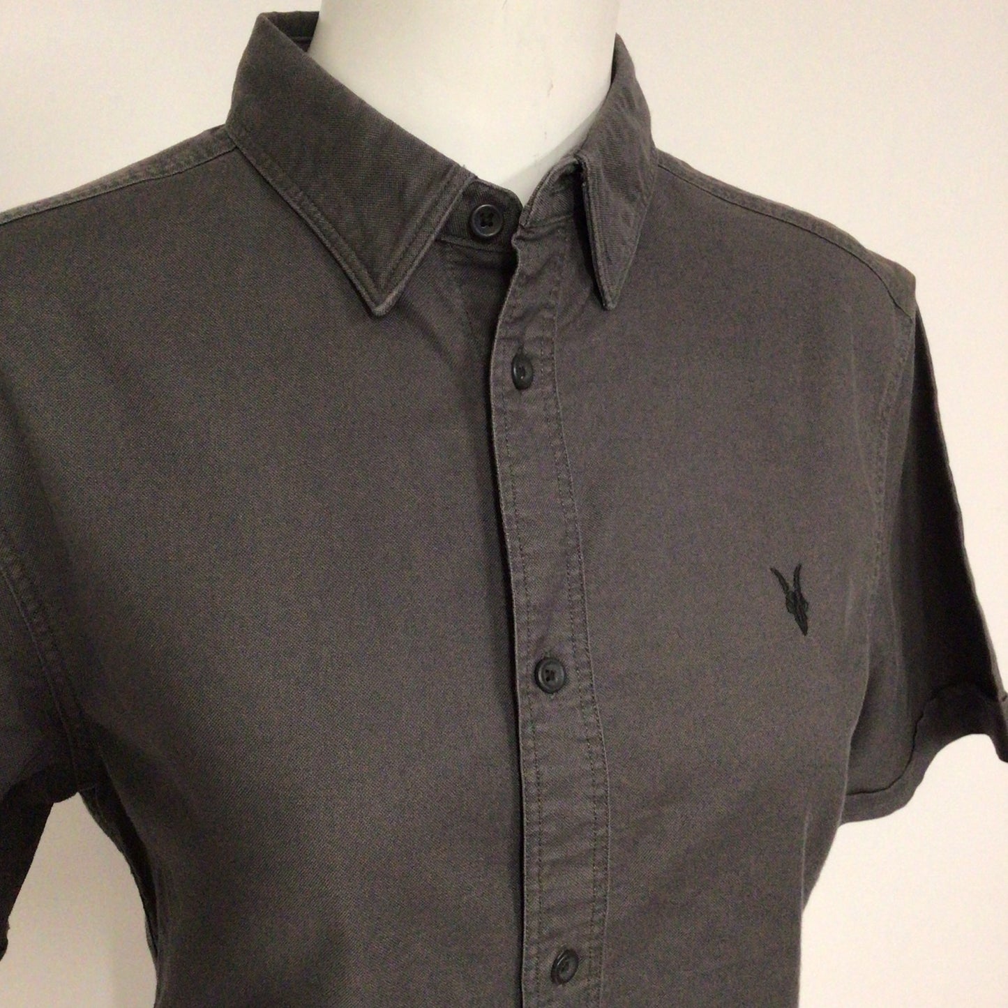 BNWT AllSaints Dark Cannon Grey Hungtingdon Short Sleeve Shirt Size XS