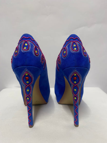Boutique 9 Blue Bohemian Embroidered Platform Heels 7.5