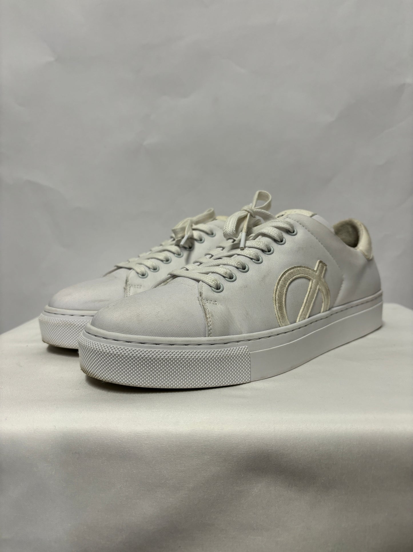 LØCI White Lace Up Trainers 6