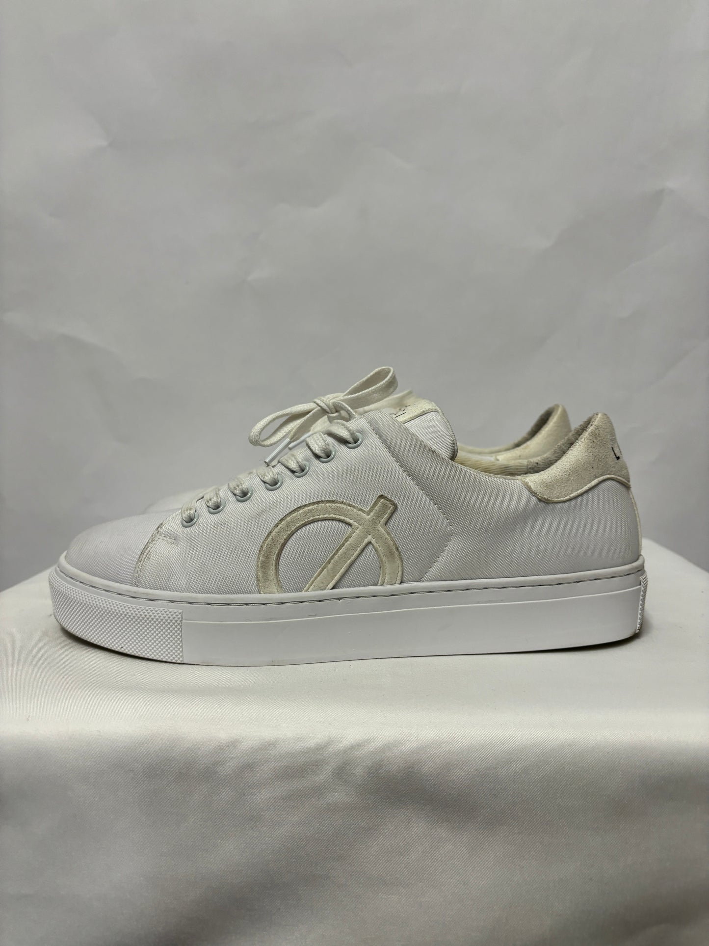 LØCI White Lace Up Trainers 6