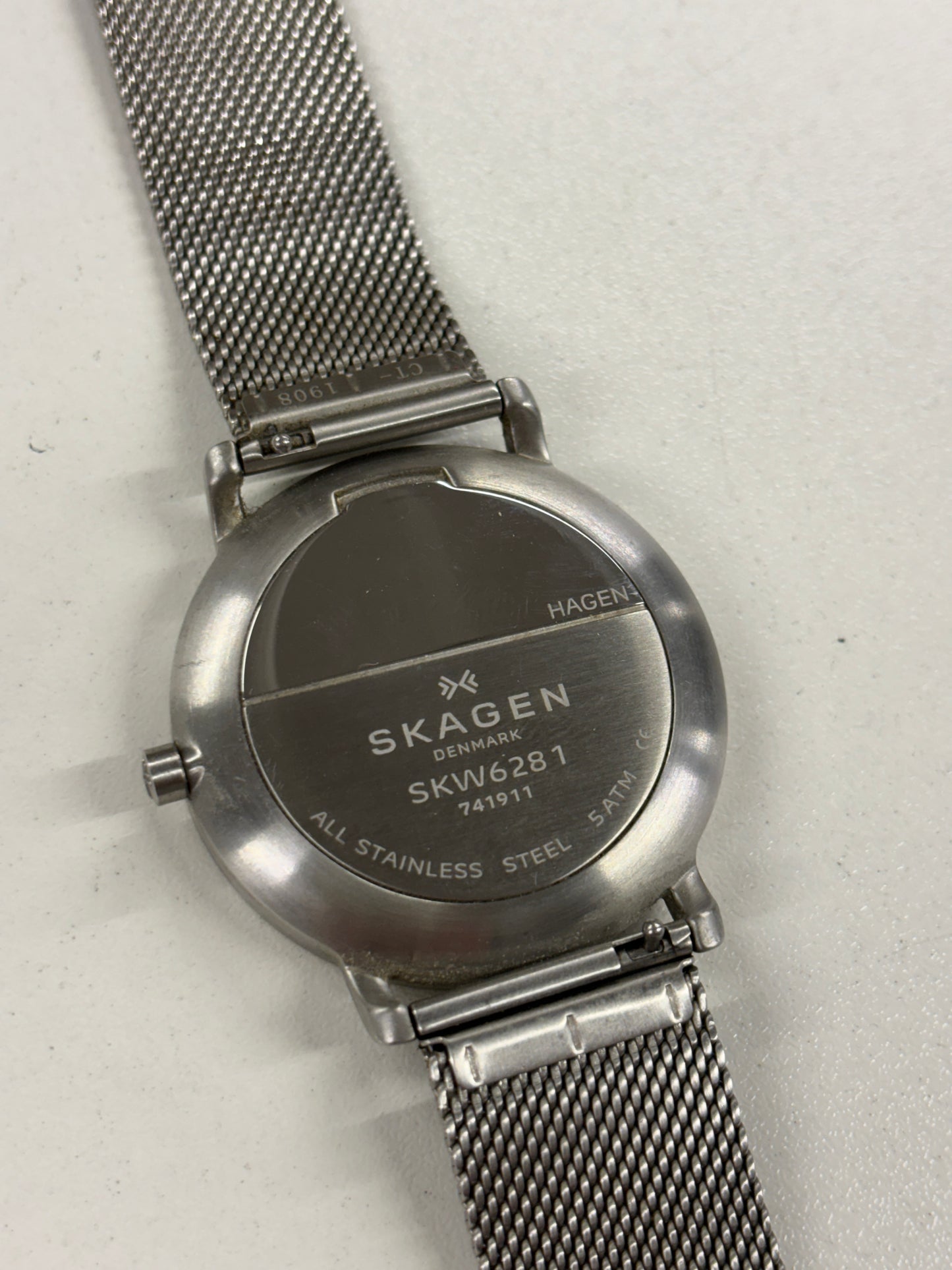 Skagen Metallic Silver Hagen SKW6281 Mesh Watch 40mm (untested)