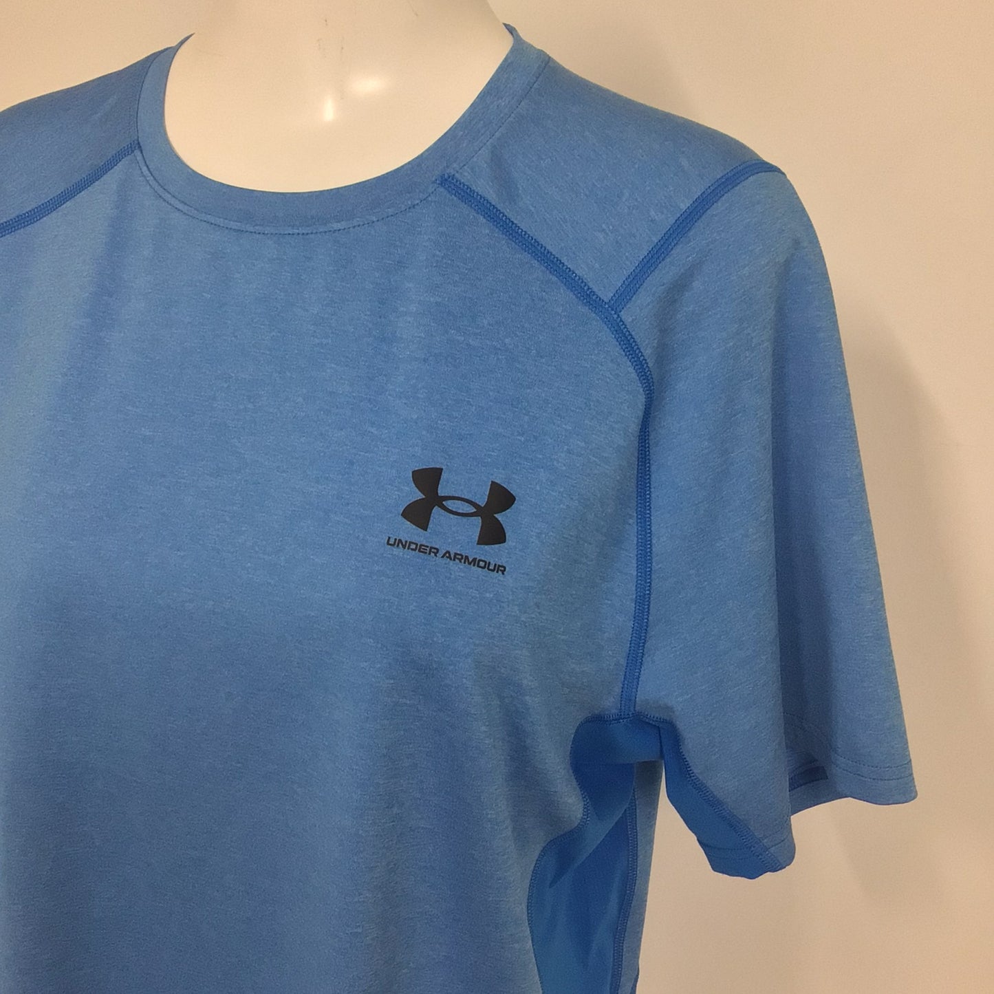 Under Armour Blue Fitted Sports T Shirt Heatgear Size L