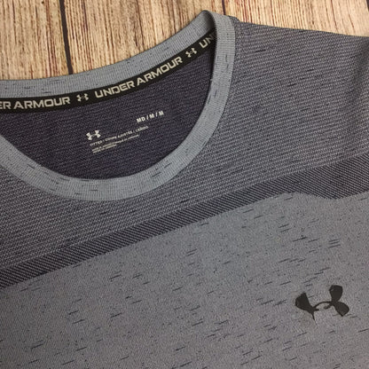 Under Armour Grey Fitted Sports T Shirt Size M