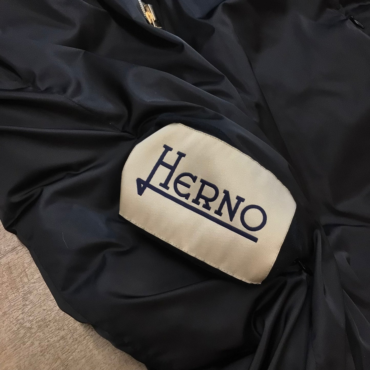 Herno Black Multi Reversible Down Jacket Size 44 (PI0368D-12170-9300)