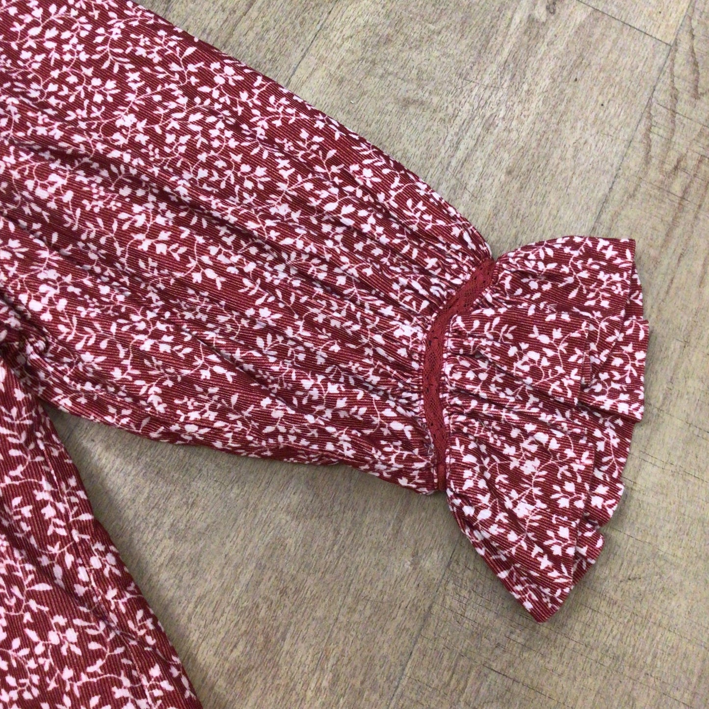 Meadows Red Amaryllis 100% Cotton Corduroy Top Size 12