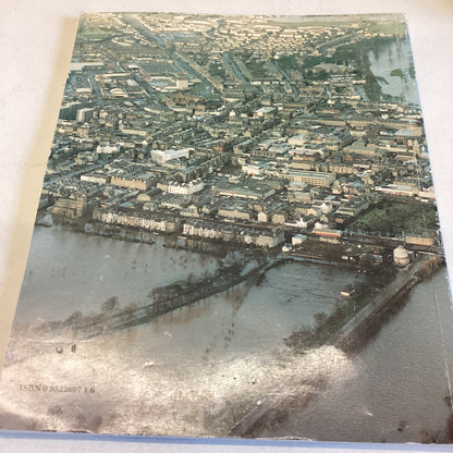 The Great Flood A Cronicle Of The Events and People of Perth and Kinross During the Flood of January 1992