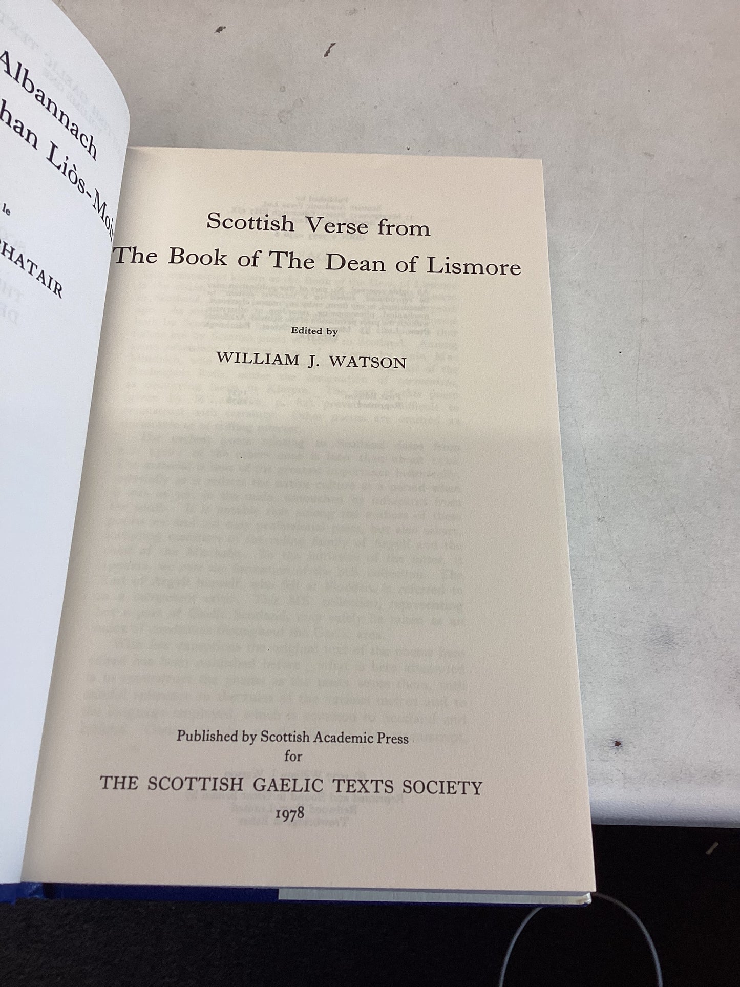 Scottish Verse From The Book of The Dean of Lismore Bardachd Albannach Edited By W J Watson