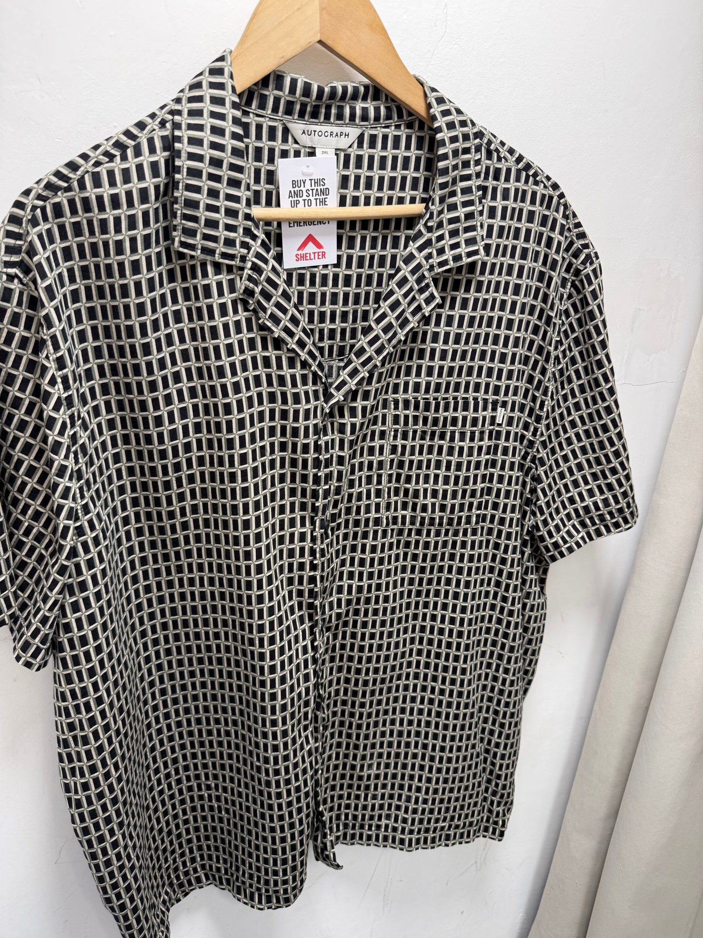 Men’s Autograph shirt