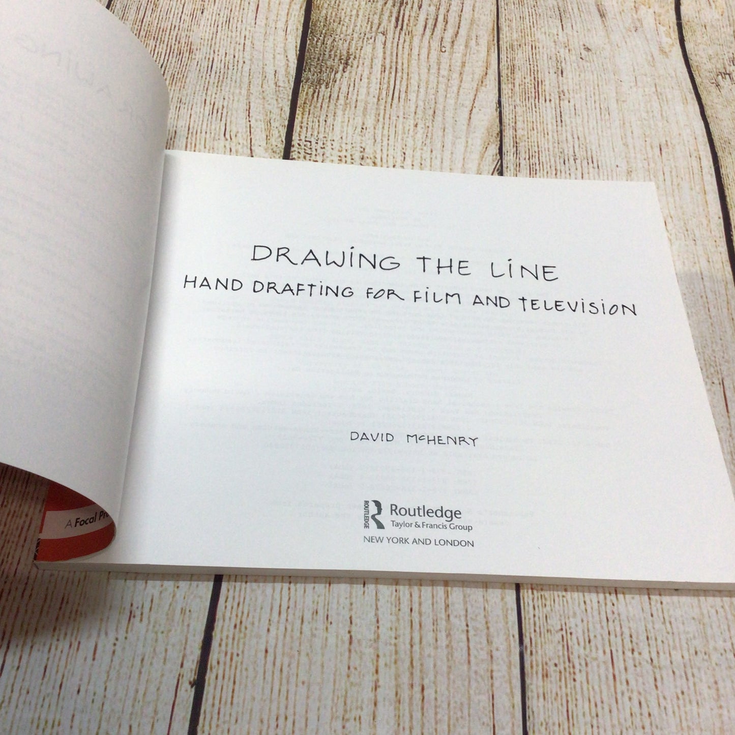 Drawing the Line: Technical Hand Drafting for Film & Television (2018) 9781138290334