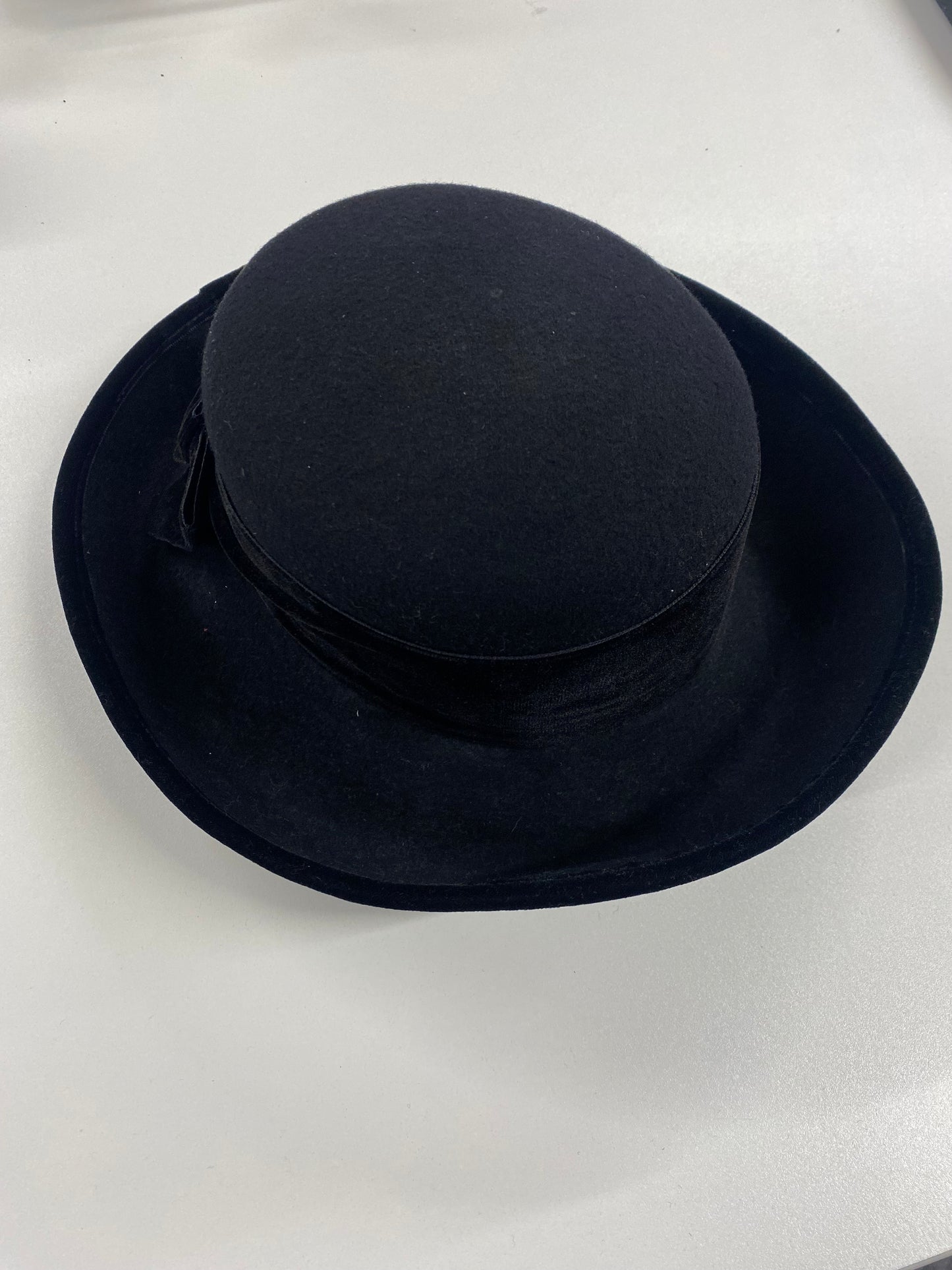 Kangol Black Wool Felt Fedora Hat with Bow