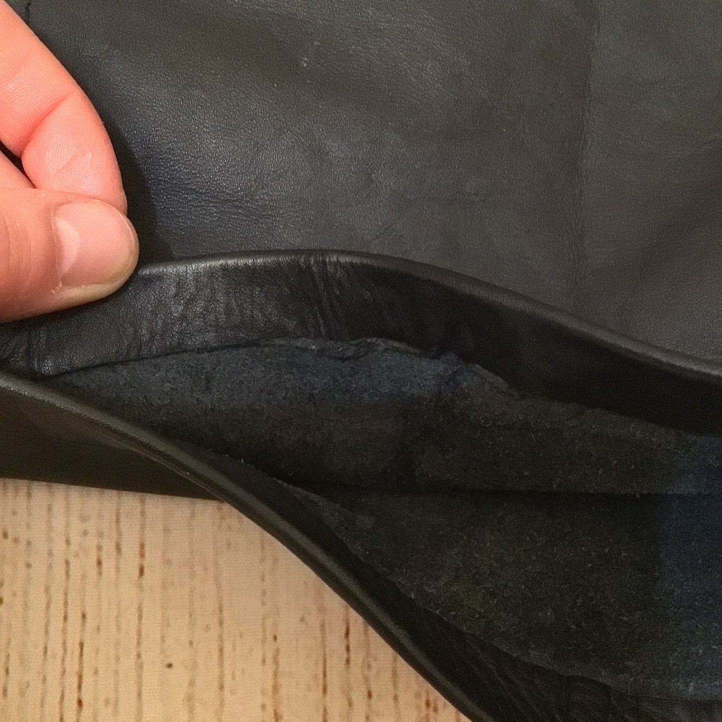 Fuente Black Leather Trousers Size W32 (approx.)