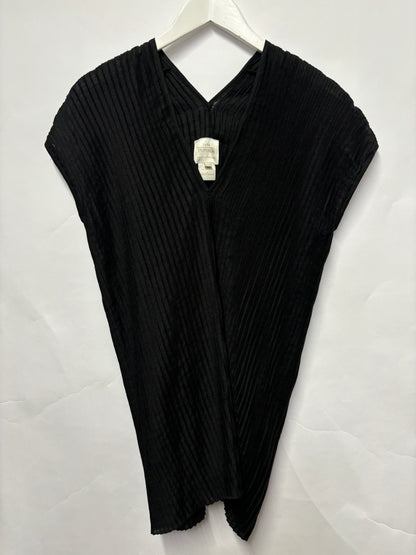 Sara Sturgeon Black Linen Tunic Top Large