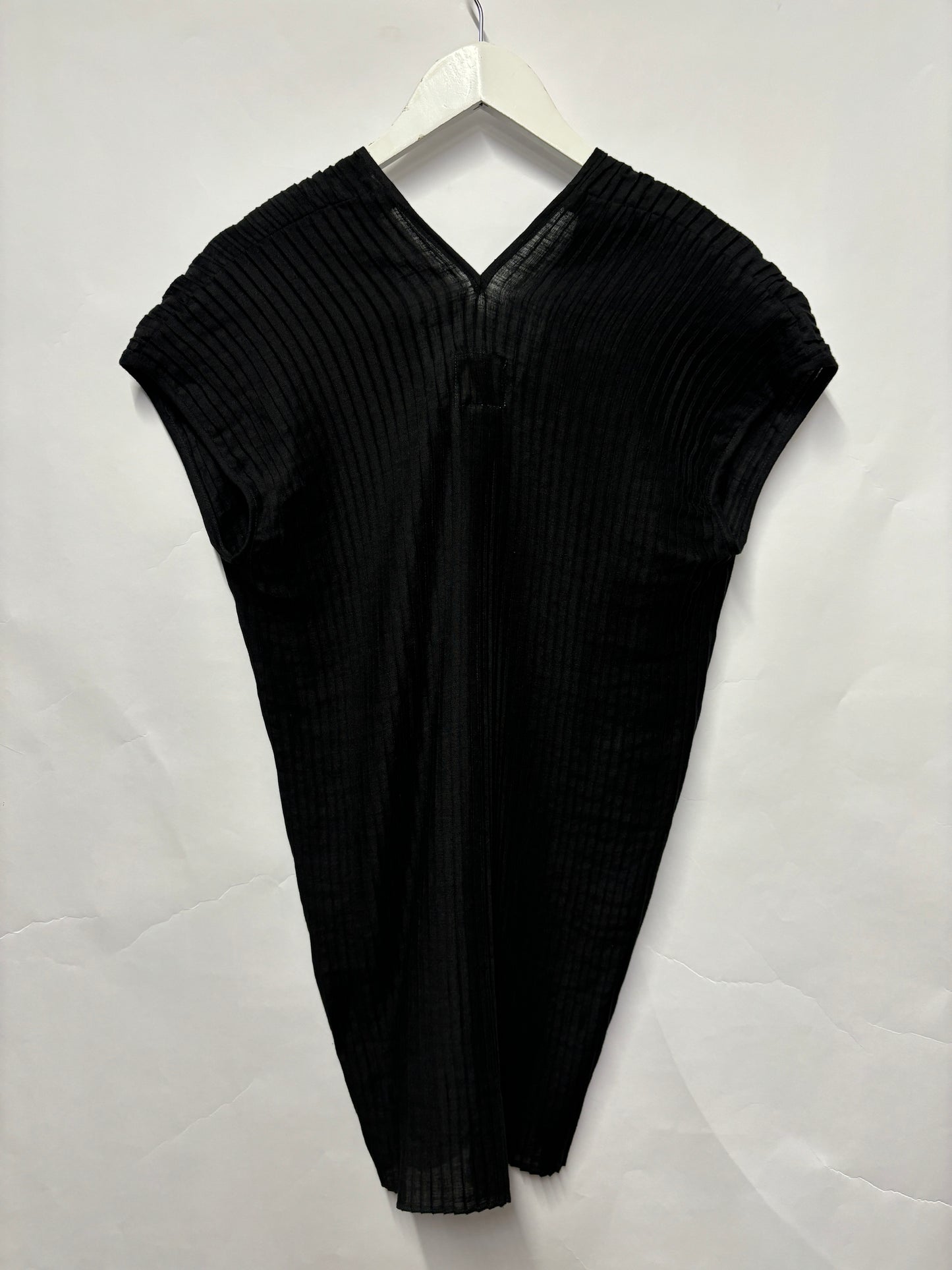 Sara Sturgeon Black Linen Tunic Top Large