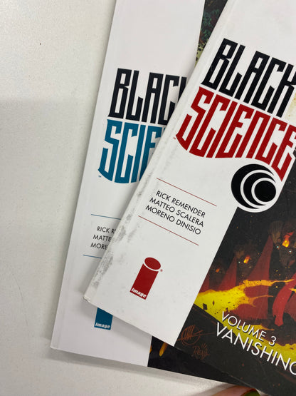 Black Science; Volumes 2-5; 2015/2016