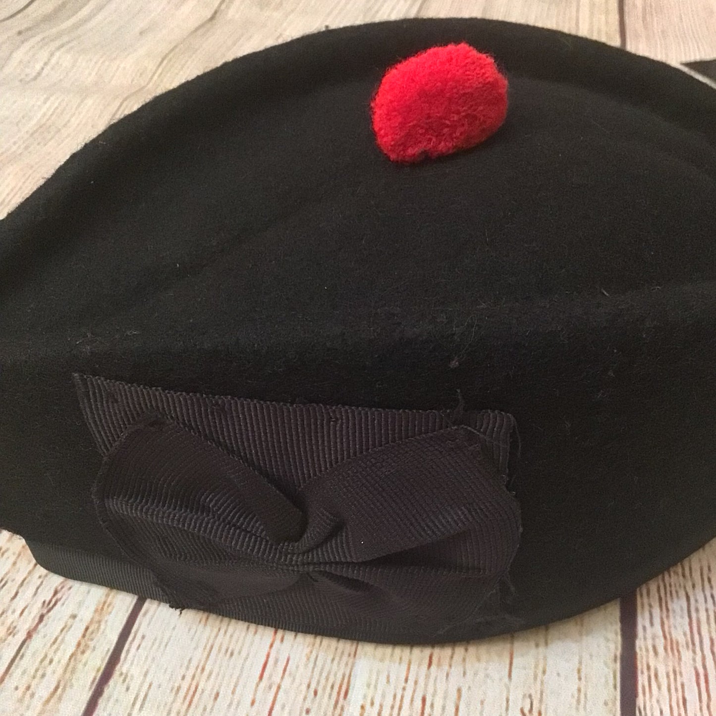 Scottish Glengarry Hat 100% Wool, Silk Lining Size S (6 7/8)