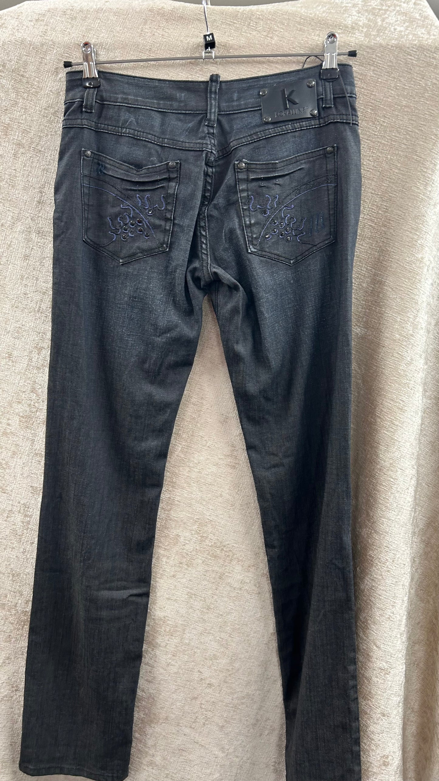 BNWT Koralline Dark Blue Jeans size 34