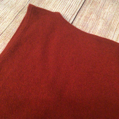 Vintage Chanel Rust Brown Knitted 100% Cashmere Top Size 42 (P22313W03243)