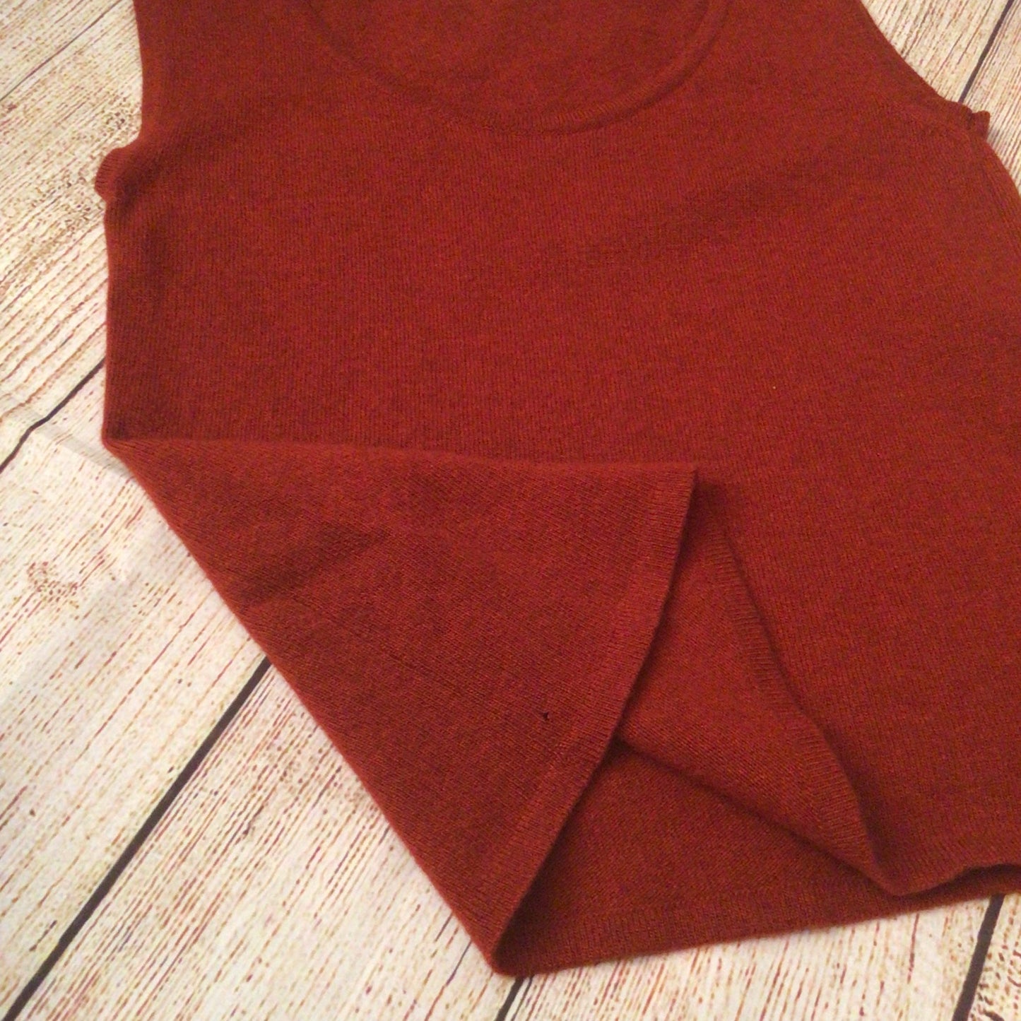 Vintage Chanel Rust Brown Knitted 100% Cashmere Top Size 42 (P22313W03243)