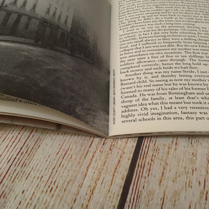 Memoirs of a Street Urchin by Louie Stride (0861970519)