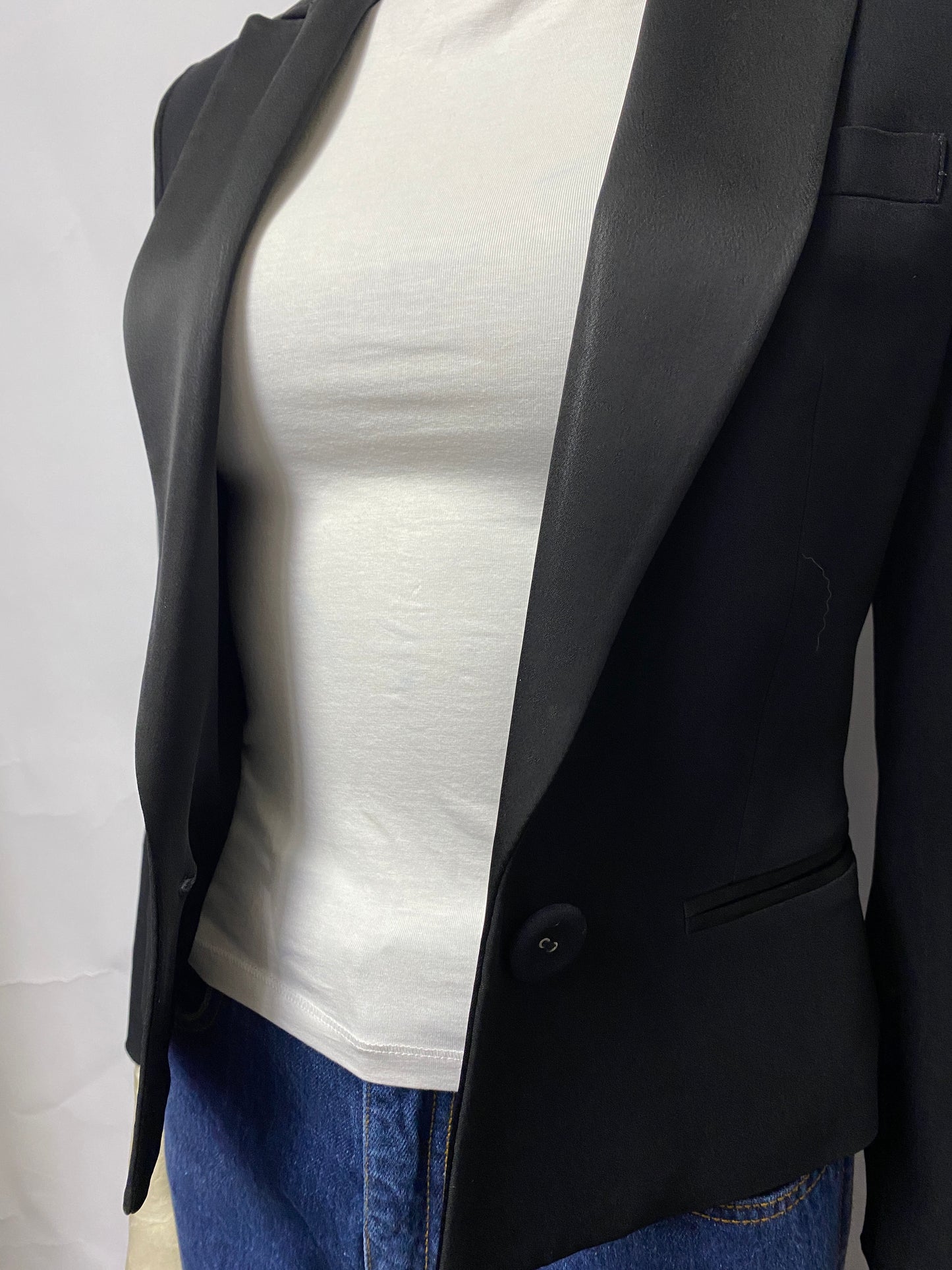 Sisley Black Tuxedo Style Cropped Blazer 10