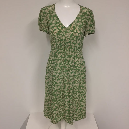 Kew Green Floral Summer Tea Dress 100% Silk Size 8