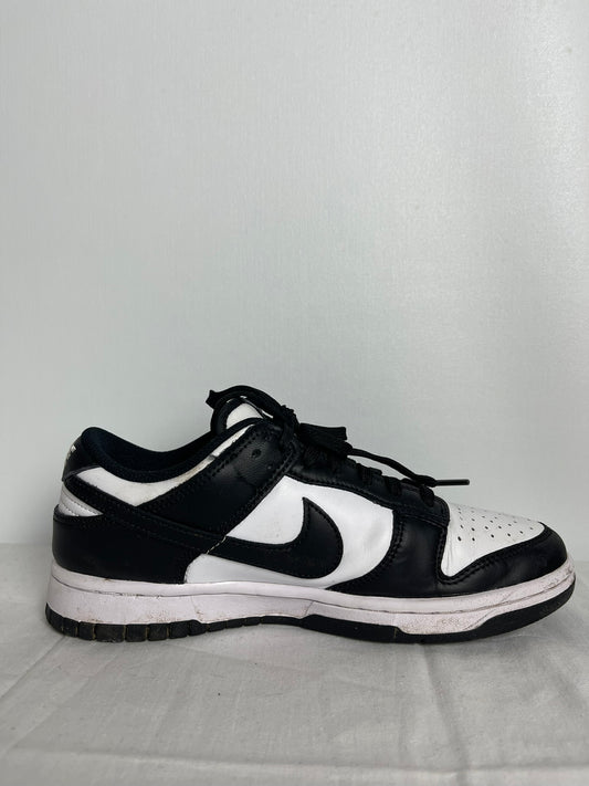 Nike Black White Dunk Low Trainers Size 4.5