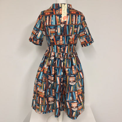 BNWT Lindy Bop Multicoloured Bletchley Bookcase Print Dress Size 12