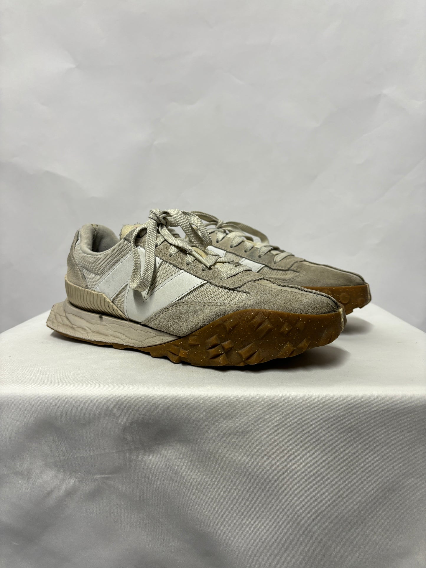 New Balance XC-72 Off White and Gum Trainer 5