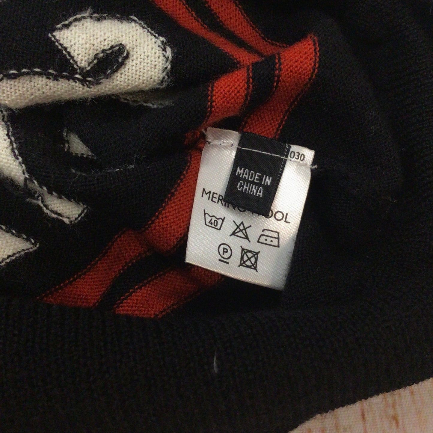 Paul Smith Black Label Black First Class 100% Merino Wool Cardigan Size M