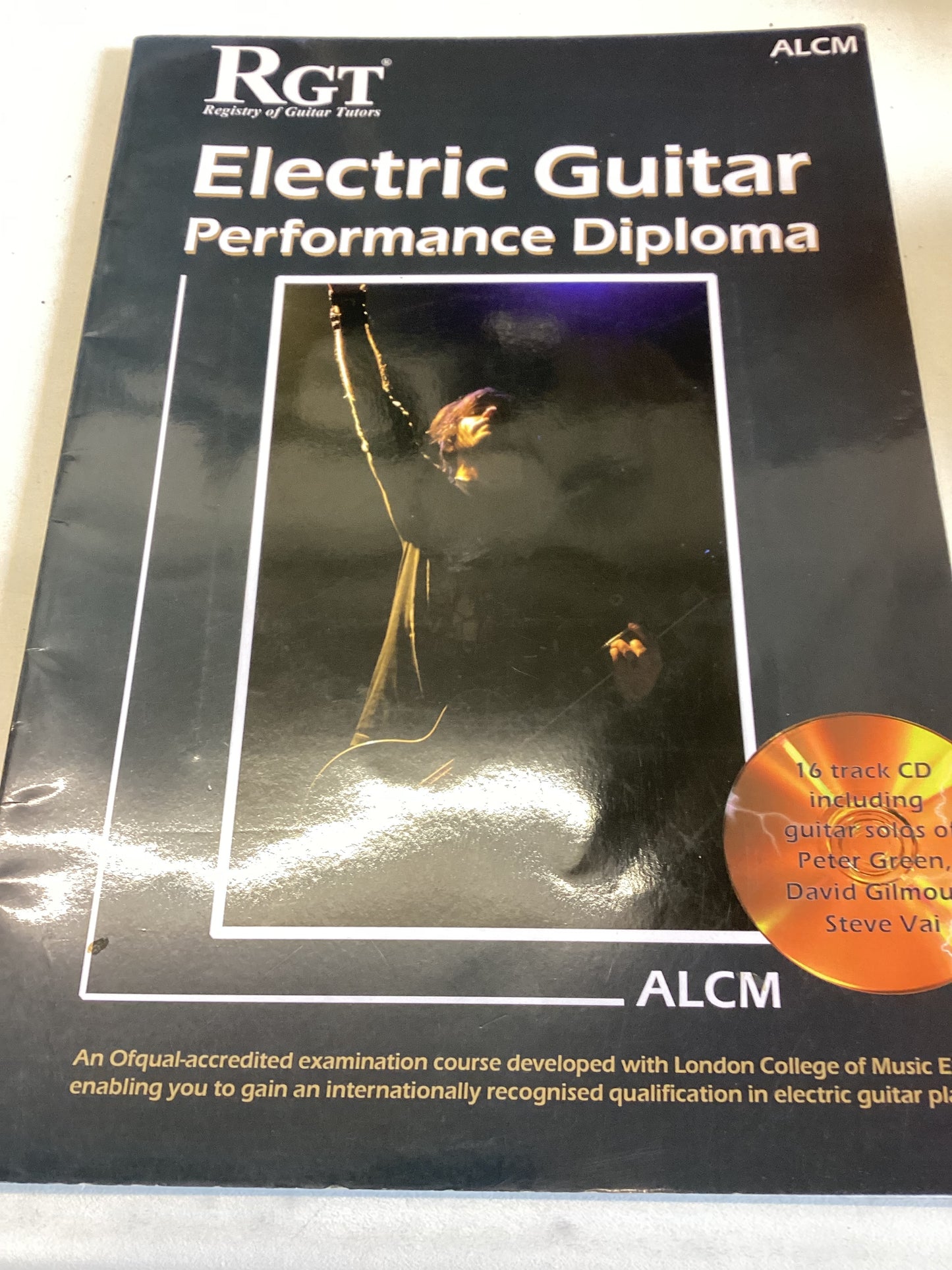 Electric Guitar Performance Diploma 16m track CD Including Guitar Solos of peter Green David Gilmore Steve Vai