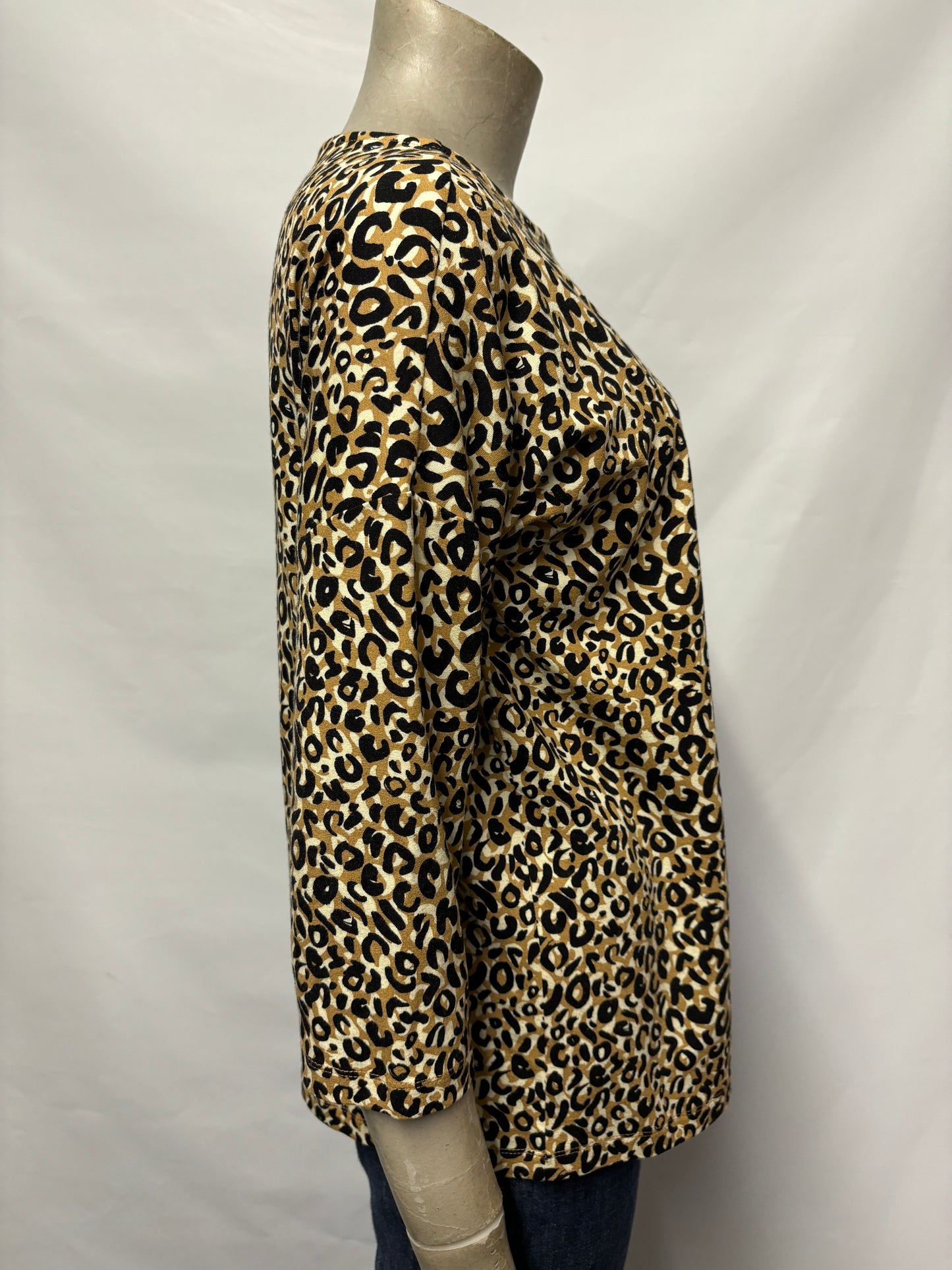 Jaeger Animal Print Stretchy Top Small